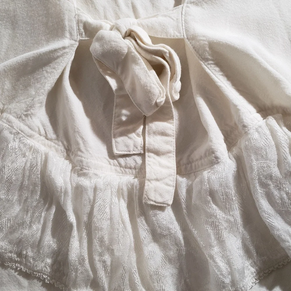 *Braja* Cream tank top with tie back, free size - Picture 6 of 8